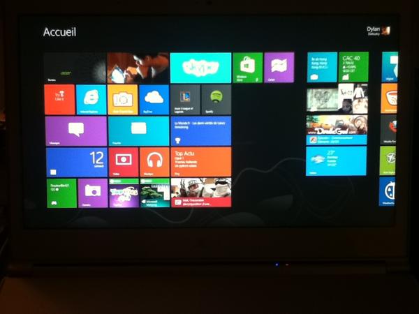 DylanDefoulny's tweet photo. Organisation W8 :) #windows8 #acer #tryandlikeit http://t.co/VjJSPkIi