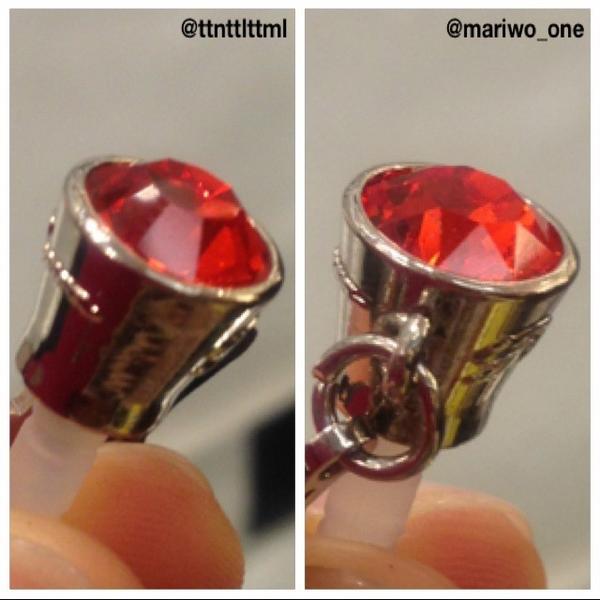 そそそそ 札幌帰り 嵐popcornグッズのイヤホンジャック ストーン部分のカットに 台形と三角形の2パターンがあることが判明 2つを比べてみた Arashicg Http T Co T2qe9v1u