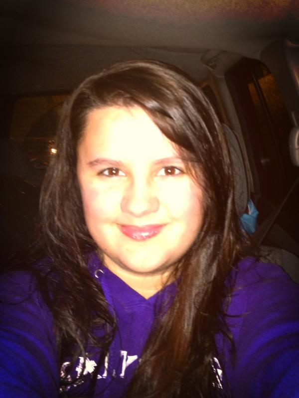 prissypimentel's tweet image. I'm a whiskey drinkin', cowboy chasin', helluva time. #forewarning #nowplaying