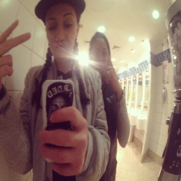 envysays's tweet image. Service station swag w/ @ONEDAFULL #Sleepy #PeeStop #RoadTrip