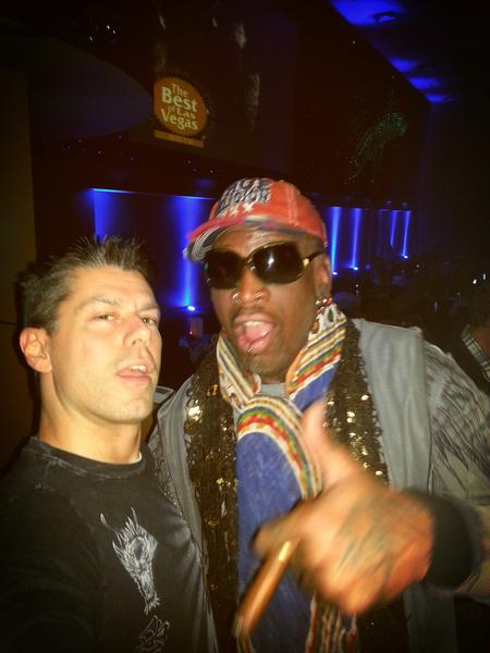 djjoenobody's tweet photo. Saturday night in #vegas already off the chain @SapphireLV wit @dennisrodman got the @JagermeisterUSA on ice baby!! http://t.co/n5HkCCpI