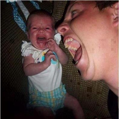 HerbertMusoke's tweet photo. Someone slap this guy >>> http://t.co/m0jS4fnl