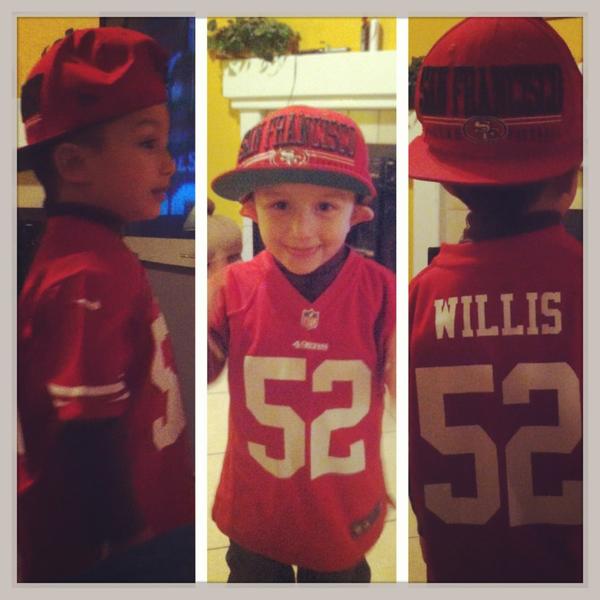fflores_74's tweet photo. @PatrickWillis52 let me get a retweet for your number one fan big dawg! #letsgoniners http://t.co/xJ7bdeSE