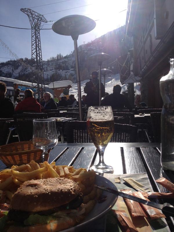 naughty_shortty's tweet photo. @FranMills1 Job in Val D sorted. #livingthedream http://t.co/bkTzrasW