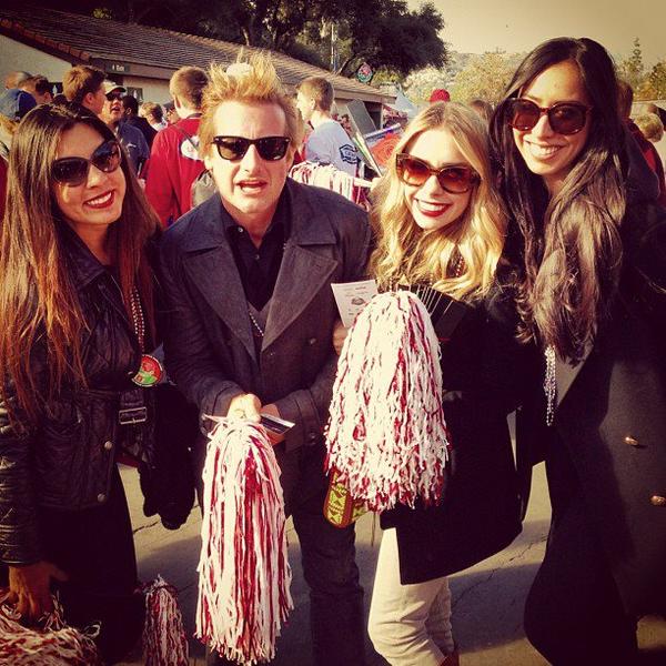 GreensClub1's tweet photo. RoseBowl rocked! Great game #stanford #big12 #jonritchie #jimplunkett #newyearsday http://t.co/FGNOjRuq