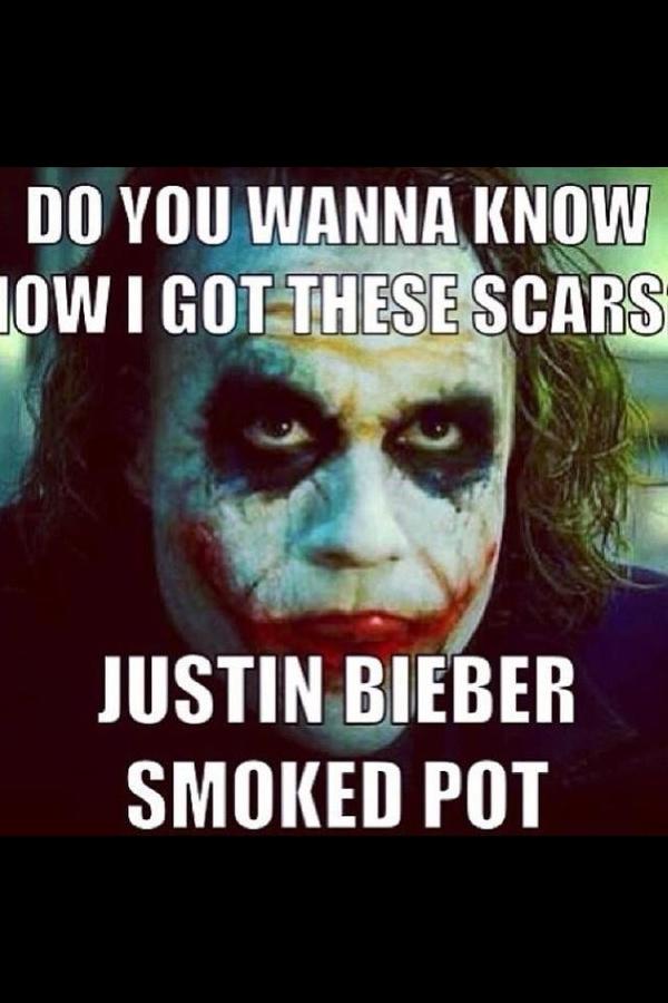 CarrollCoMeme's tweet photo. #CutsForBieber http://t.co/l5yyDdVl