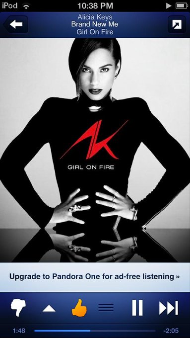 Watch LadyRica22's leaked NSFW photo on TwXstars