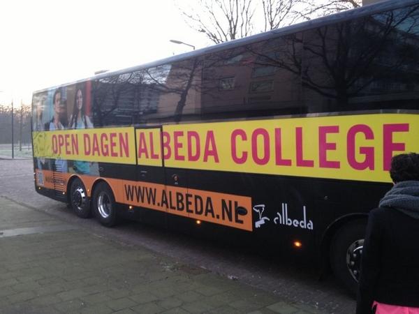 Open dagen bus Albeda College gaat zo op pad eerste stop bij MAVO VOS! Open dagen 25&amp;26 januari!