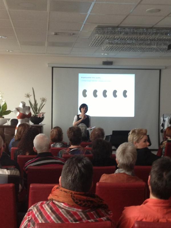 meijerdt's tweet photo. Vandaag productiepresentatie van #anita over beugels en nieuwe materialen. #triprovita http://t.co/8gnFsZyK