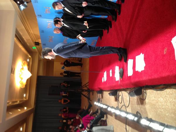 BenAffleck's tweet image. Thank you Tony, George, Grant, Chris &amp;amp; the rest of the #Argo cast and crew. We won a #GoldenGlobes! Amazing!