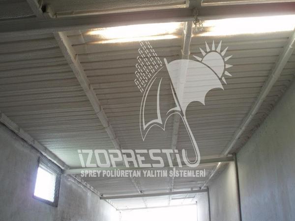 Fabrika Çatıları Sprey Poliüretan Uygulaması..