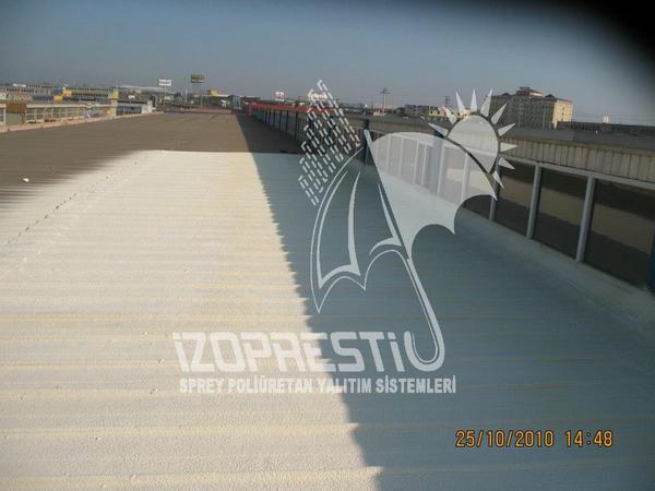 Fabrika Çatıları Sprey Poliüretan Uygulaması..