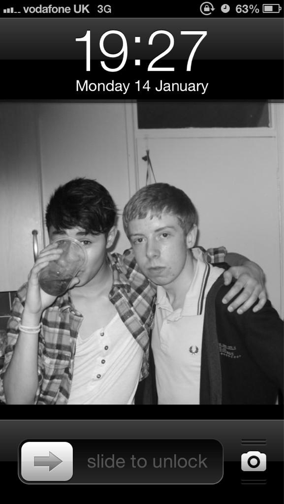 Quinceez's tweet image. Still remember this like yesterday 😂 fucking #LewBear #oldParties