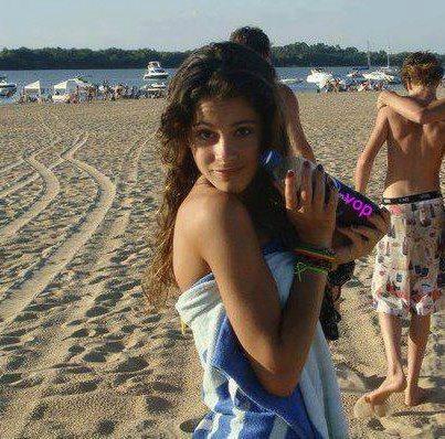 Tini997's tweet photo. recuerdos .. ❤ http://t.co/hwO2HxG7