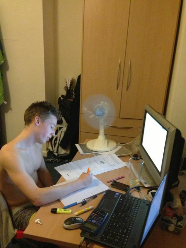 shielsy18's tweet image. #HeatingProblems at Parkers road with @Pinkeye109 and @joebattman