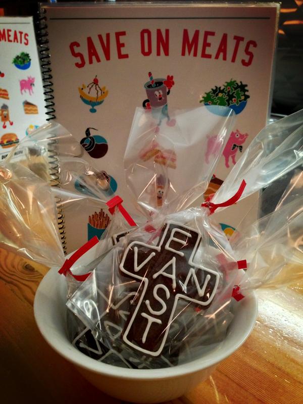 SAVEONMEATSdine's tweet photo. @eastvanbrand cookies @SAVEONMEATS ! #customcookies #chocolate http://t.co/UMkvAT1V
