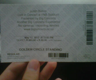 LianLv's tweet photo. Got it, now just for him to hurry up !! Get his ass to SA @JustnrBieber @justinffbieber @justinbieber http://t.co/F4cvIRHG
