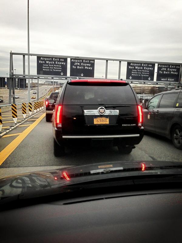 erriberii's tweet photo. @kourtneykardash @kimkardashian just saw u at JFK!! Followed u out have fun in NYC!! http://t.co/t7YLpTQJ