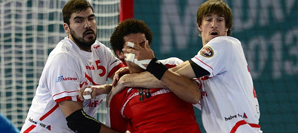 <a href="/maqueda5/">Maqueda</a> sales especialmente guapo en esta foto.. el egipcio no te quiere ni ver!jejeje