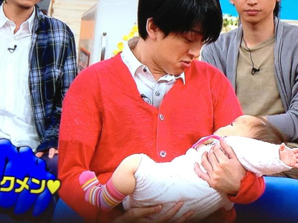 ジャニ勉レポ Twitterren ゲスト フルポン 赤ちゃんを渡された横山さん 若干ビビりながらも カワイイ とご機嫌 Http T Co Q6gu6vcp