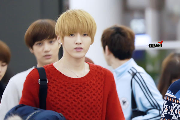 KrisMeDarling's tweet photo. [PIC] 130114 Kris @ ICN airport (cr:channi) http://t.co/tNvAn0SY