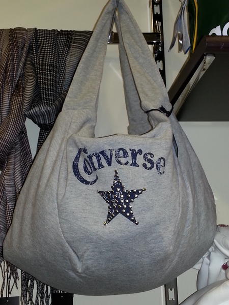 NeasyStore tweet picture