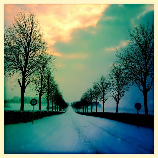 HeloiseRosing's tweet photo. King Winter is visiting Denmark. Welcome ❤️ #KingWinter #Snow #Wintertime #BeautifulDenmark http://t.co/uVemhCCq