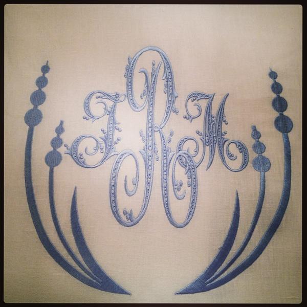 Monogram_Studio's tweet image. Bespoke embroidery at its finest!