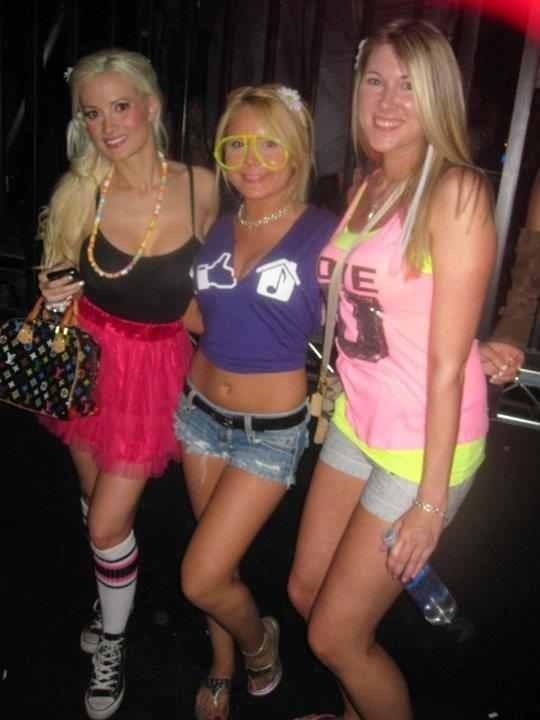 Can't wait for #EDC2013 <a href="/hollymadison/">Holly Madison</a> #2011throwback