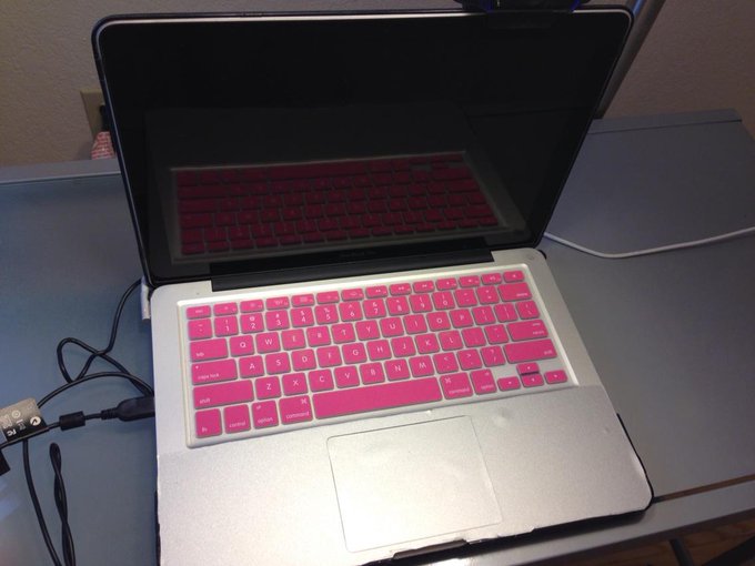 Keyboard protector came in the mail today! If you know me you know what this means;-) http://t.co/wo