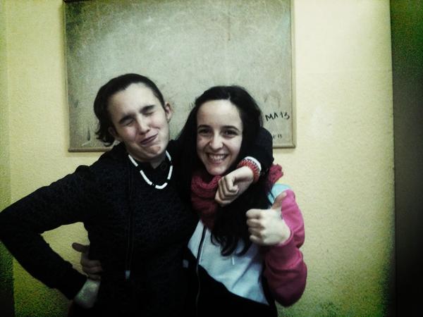 Patriserrano15's tweet photo. @andreasolo22 Una tonta muy tonta. http://t.co/pQnVmkYN