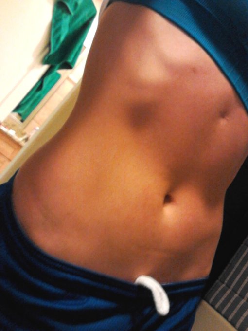 #goodnight #abs.. My shoot today was amazing!! And i got a great workout! http://t.co/QWp4z4Ej<a href="/tag/goodnight"class="tags">#goodnight</a><a href="/tag/abs"class="tags">#abs</a>