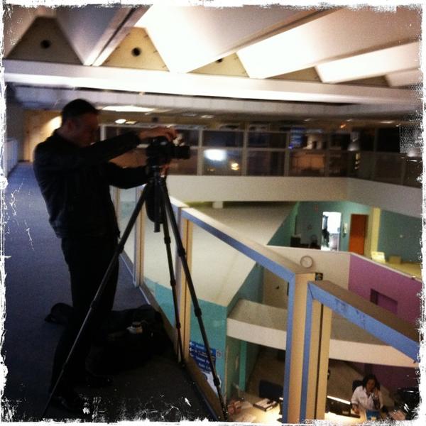 elisecard's tweet image. Le photographe photographié #webdocu #webreport #workinprogress #Hipstamatic #Jane #KodotXGrizzled