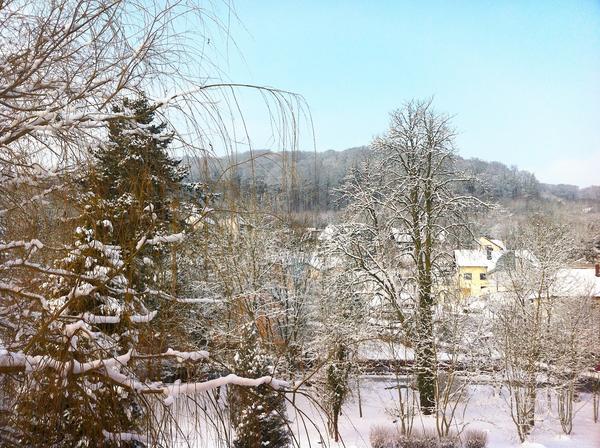 schoulvakanz's tweet photo. Lots of snow here in Luxembourg! :D http://t.co/kcXxWRh9
