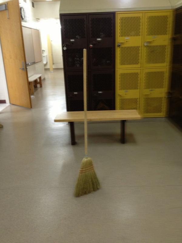 Adam_Scheerger's tweet image. #lockerroomhumor @QuayHervey @jacobcallanan17 @add_johnson47