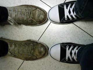 tenis converse sucios