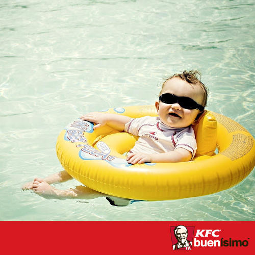 KFC_Peru's tweet photo. ¡Si crees que es un momento Buenísimo para ir a la playa, dale RT! http://t.co/CZ0wHVjH