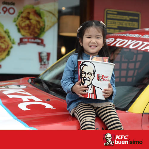 KFC_Peru's tweet photo. ¡Poder compartir momentos con nuestro grandioso equipo Duro 4x4 es Buenísimo! http://t.co/bPDrODb7