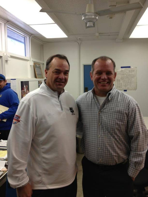 BAwbwqPCEAIXzsm.jpg:large