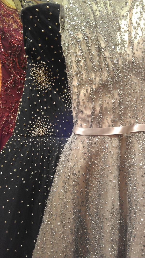 FashionweekNYC's tweet photo. Look at these Gorgeous @Reem_Acra Dresses #Prefall13 http://t.co/fZH5S5BJ