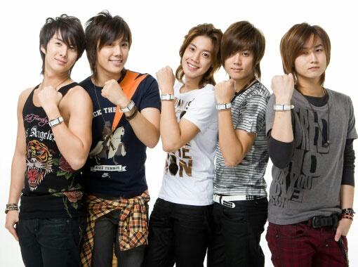 SamahXxx's tweet photo. Ss501حبي يزداد لكم كل ثانية http://t.co/OhJ8yers