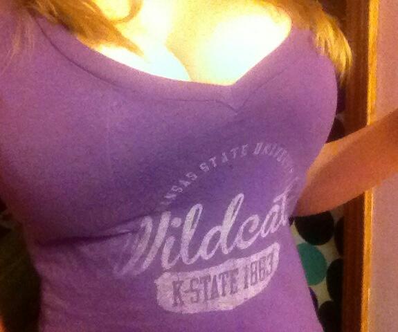 KSU_Boobs1's tweet photo. #D's for big win for #kstatembb http://t.co/fwlGYQOL