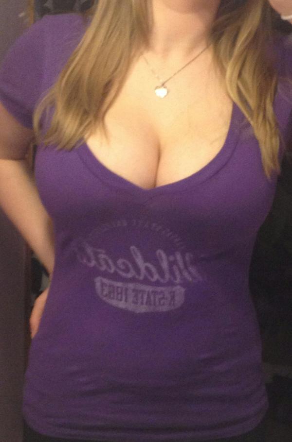 KSU_Boobs1's tweet photo. #KStateBoobs #D'sforaW http://t.co/OJ88IUgG