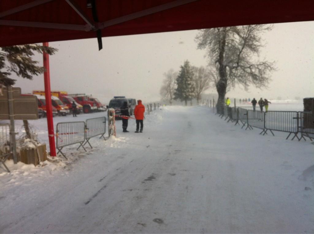 BAzOKV8CcAA9YUc.jpg:large