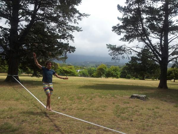 goldingd123's tweet photo. Slacklining with @Nick_Golding #lastdayinct http://t.co/8lVLWe8k