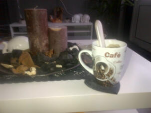 RT <a href="/nanitsz/">◦˚ʚϊɞ StrijdMacht!!</a>: #., Zooo Koud Brrrr..... Dan Maar zO  » *LikeIt*