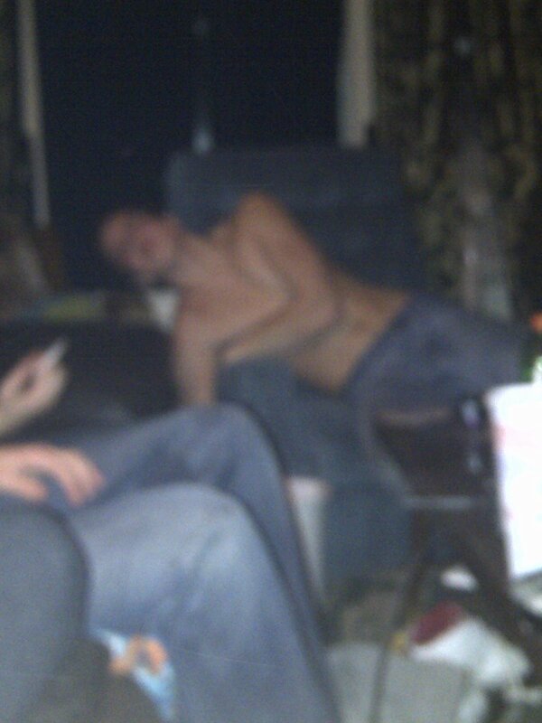 morgannmariee_'s tweet image. LOL at what i just found. #thatonenight @Tdawson54 @CourtneyLikeOh @ahahn1990 #twitterlesstanner