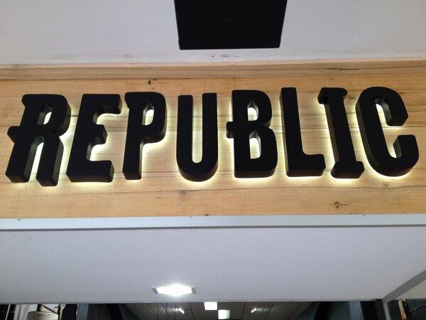 CityProSign's tweet image. Halo-Lit LED Letters made for Visual Pro in Melbourne.