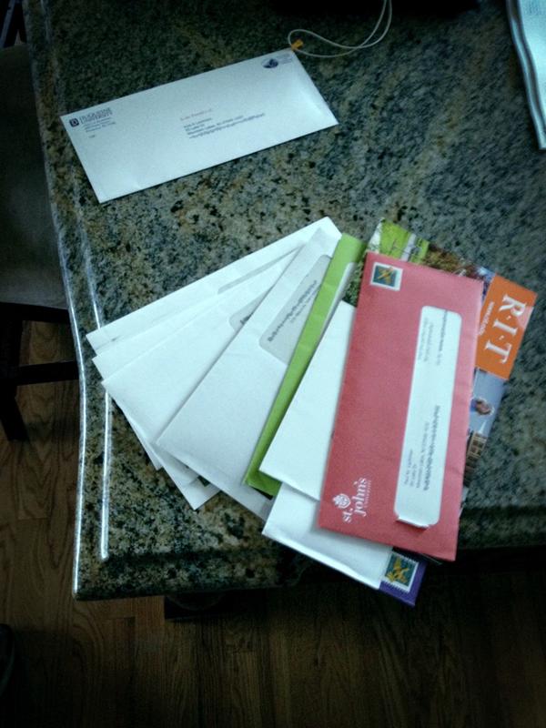 klachward's tweet image. That awkward moment when ur little brother gets more college letters than you... #paulproblems