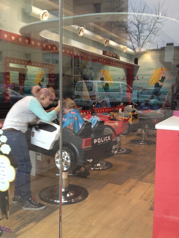 e basta cosi poco per essere banalmente geniali. Basta pensare alle persone!